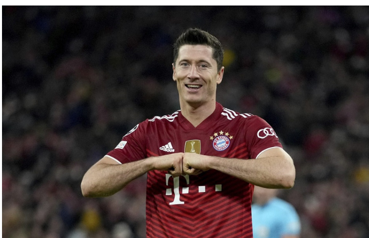 Lewandowski ukončil sponzorskú zmluvu s čínskou spoločnosťou Huawei