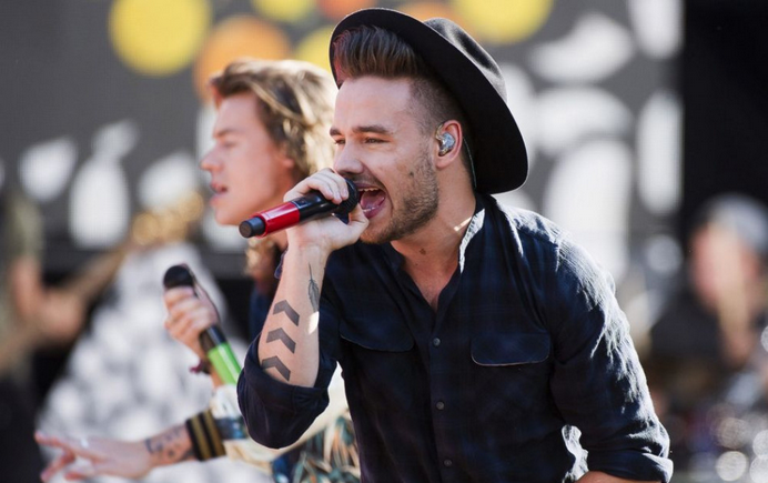 Zomrel britský spevák Liam Payne, bývalý člen skupiny One Direction. Zahynul po páde z tretieho poschodia hotela