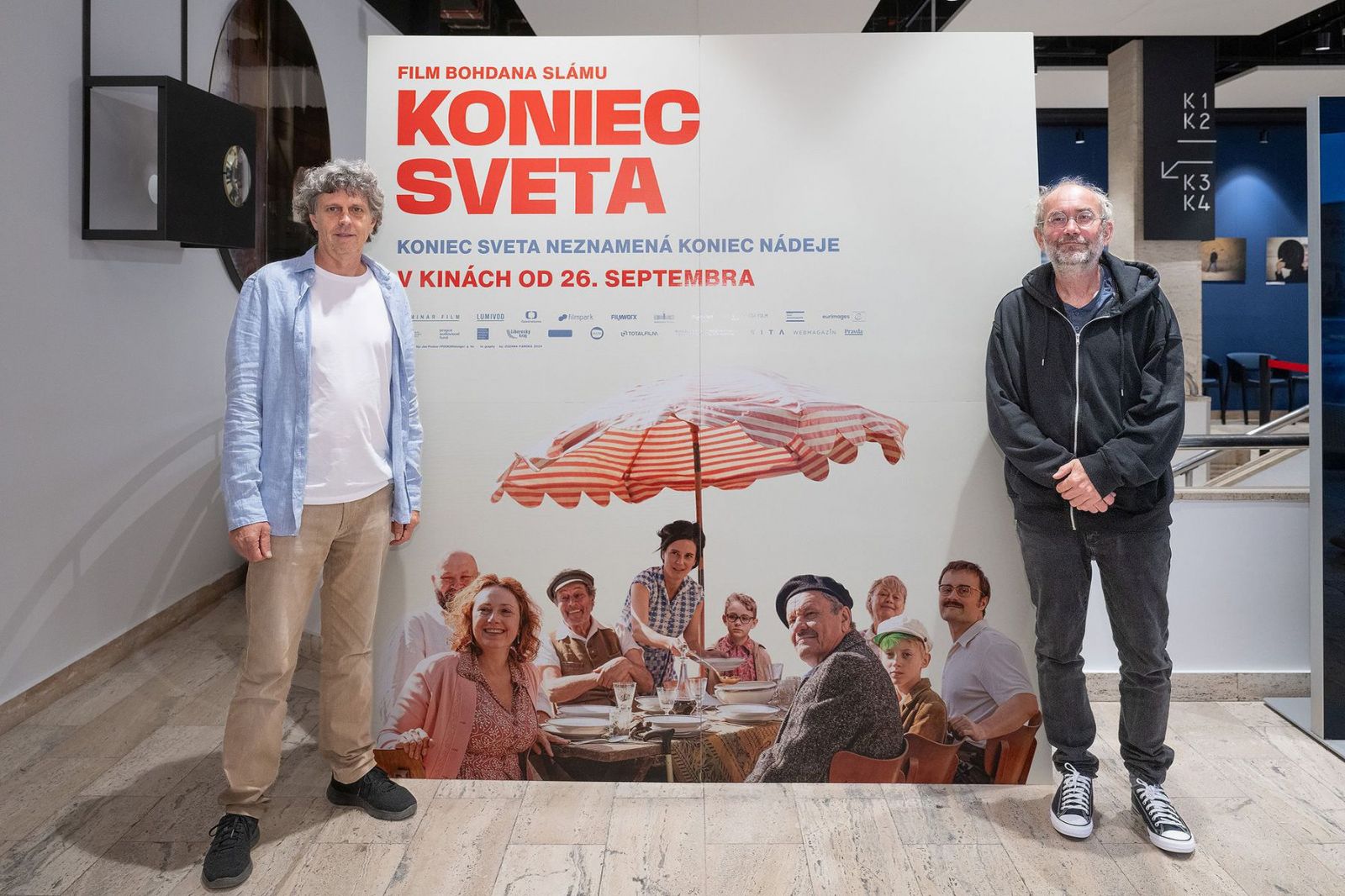 Video: Sláma vo filme Koniec sveta rozpráva o odovzdávaní skúseností