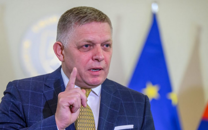 R. FICO: Očkovanie proti COVID-19 bol obyčajný biznis