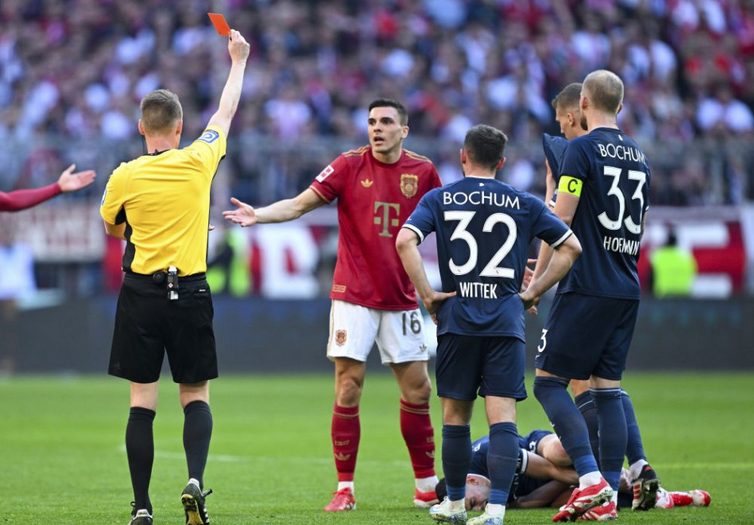 Nemecké ligy mali rekordné príjmy a predaje lístkov v minulej sezóne