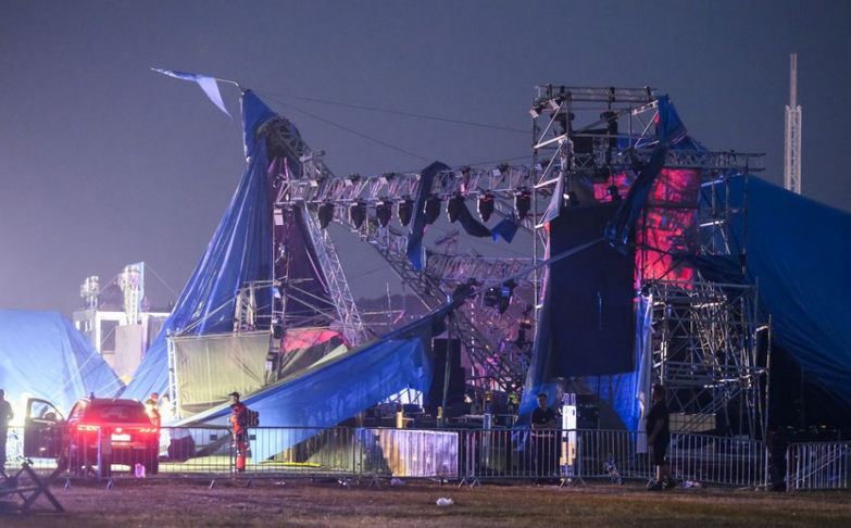 VIDEO: Na Pohode počas búrky spadol veľký stan. Organizátori Pohody tohtoročný festival z bezpečnostných dôvodov ukončili. 