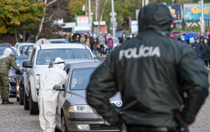 Polícia zákaz