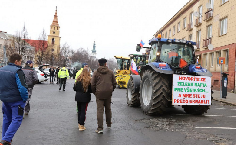Pre protesty farmárov budú na celom Slovensku dopravné obmedzenia