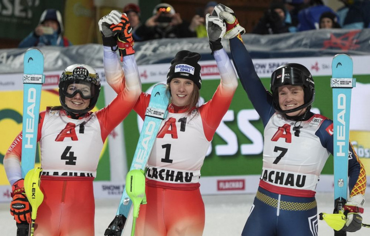 Slalom SP žien vo Flachau: Rastová vyhrala vo Flachau a vedie poradie SP