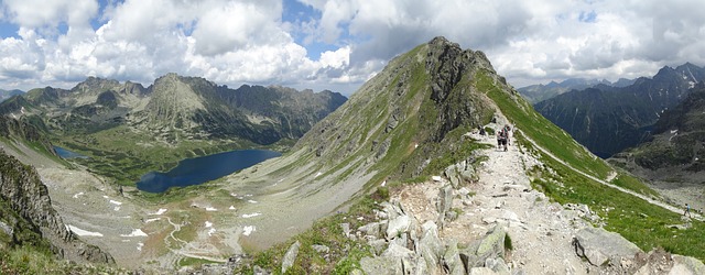 Veľké sčítanie vo Vysokých Tatrách: Rátajú turistov, cyklistov aj psy