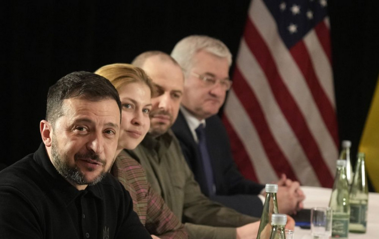 Zelenskyj zablokoval dohodu s USA o ukrajinských prírodných zdrojoch