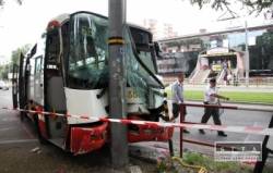 v bratislave si nehoda autobusu vyziada