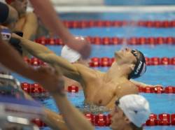 michael phelps ziskal v stafete zlato