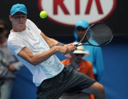 bernard tomic daniel brands