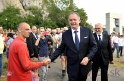 andrej kiska sa stal stvrtym prezidentom slovenska