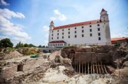 hrad bratislavsky archeologia