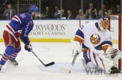 islanders s halakom zdolali pittsburgh hossa asistoval