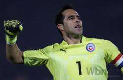 claudio bravo zazaloval barcelonu a san sebastian