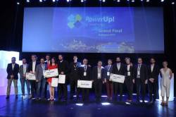 innoenergy_powerup2017_award ceremony 676x451