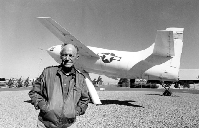 obit_chuck_yeager_92897 956180d66d2b4a3c97b2e9ca0fd73f47 676x436