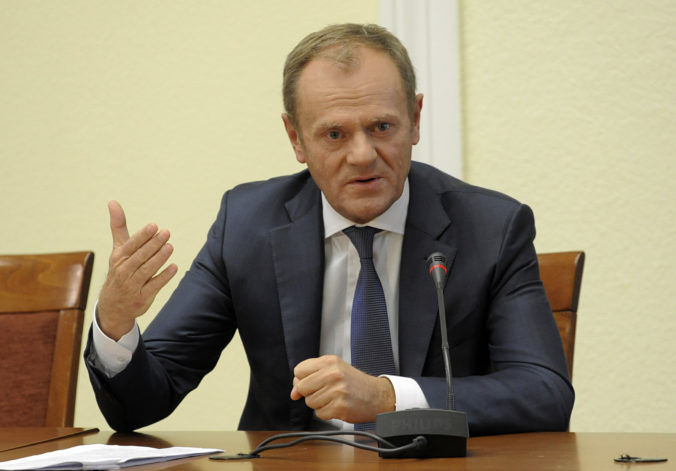 donald tusk 676x471