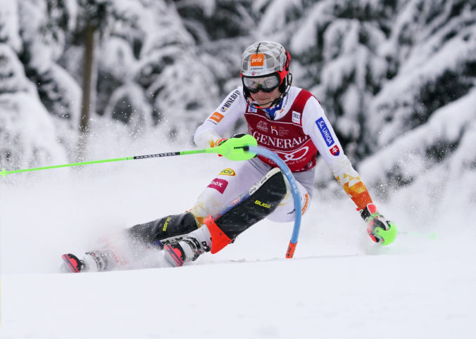 slovenia_alpine_skiing_world_cup_93635 0e942916bbf942afa25ca8ee07a97d47 676x482