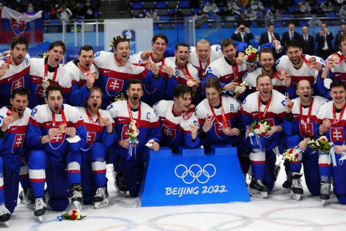 beijing_olympics_ice_hockey_55741 1baaefb7c8004b9484fbd23b8be4de68 1 676x451