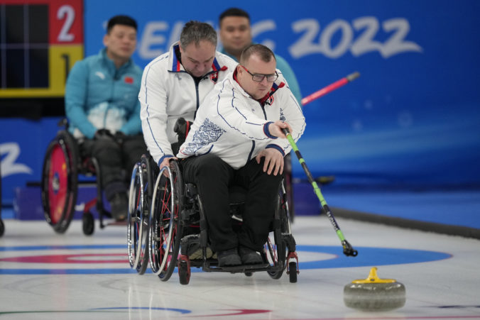 beijing_paralympics_curling_25451 86961be45b1e4a589e002c6bf1dc7160 676x451