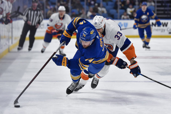 islanders_sabres_hockey_06862 abf37478775345b28b7bd22ed5f97091 676x451