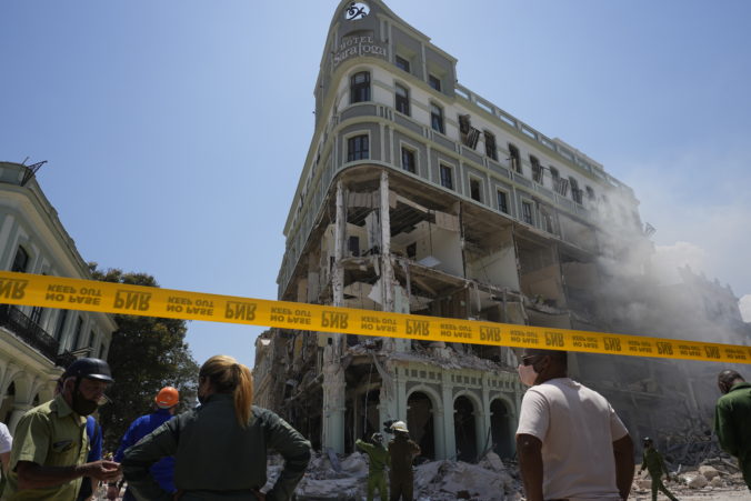 cuba_hotel_explosion_92949 cdb5eb9573fd45b083ccec6fe24d12a0 676x451