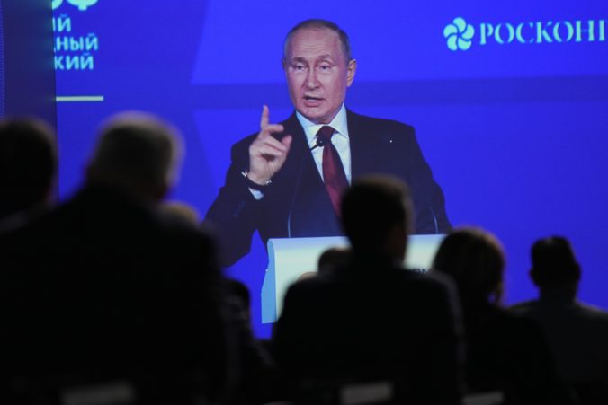 russia_economic_forum_81727 20300c595f254d418b3d1aaf7414fa1c 676x451