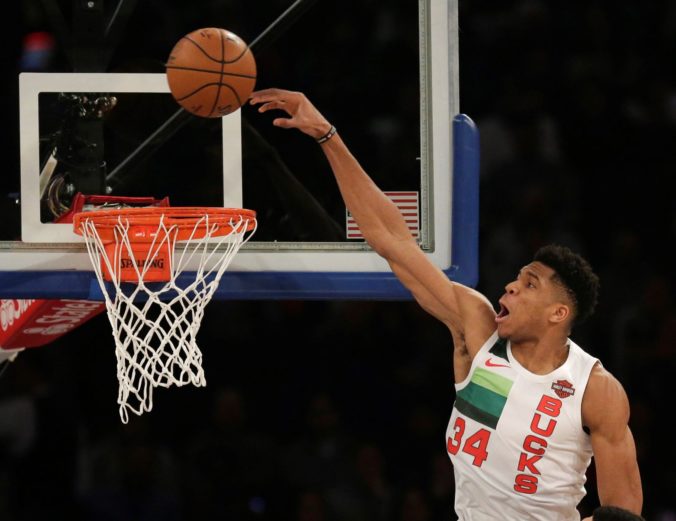 bucks_knicks_basketball_27434 ba2e34077d8c4292920296208ca16b5d 676x521