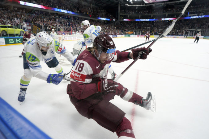 latvia_hockey_worlds_20038 676x451