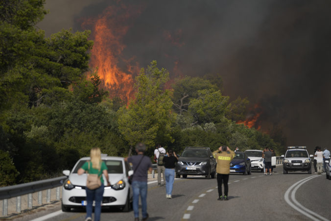 greece_wildfires_11097 676x451