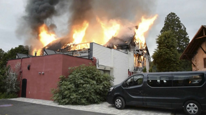 france_fire_89758 676x380