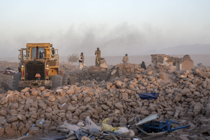 afghanistan_earthquake_16099 676x451