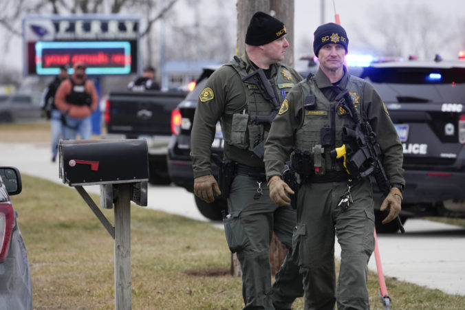 school_shooting_iowa_28955 676x451