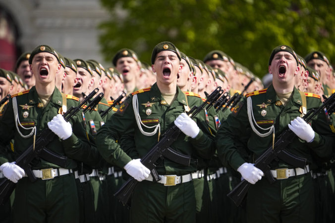 aptopix_russia_victory_day_parade_98636 676x451