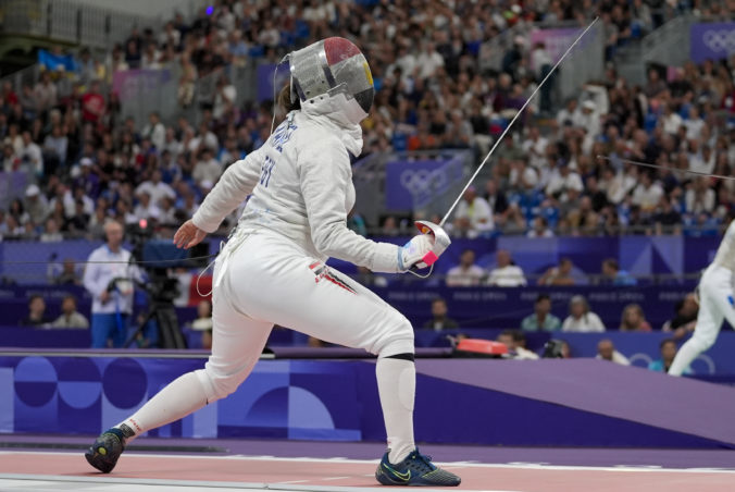 paris_olympics_pregnant_fencer_19738 676x452