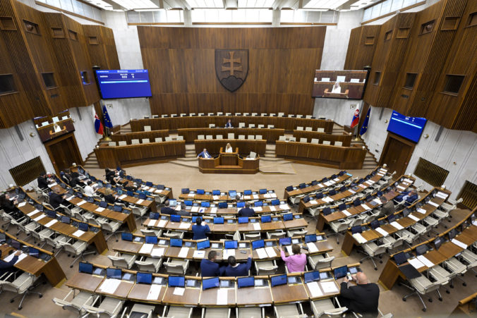 V zákone o múzeách, galériách a o ochrane predmetov kultúrnej hodnoty nadobudli účinnosť viaceré zmeny - 24hod.sk