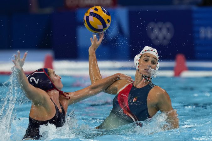 paris_olympics_water_polo_84495 676x451