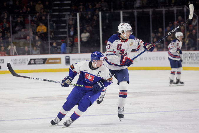 world_juniors_us_slovakia_hockey_40800 b2a86ed7964f48059445716c4ceb8393 1 676x452