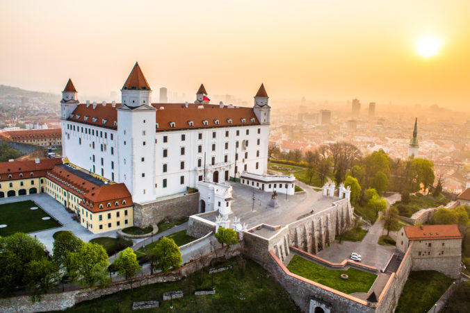 z btb_bratislava_castle_c ms_agency 676x451