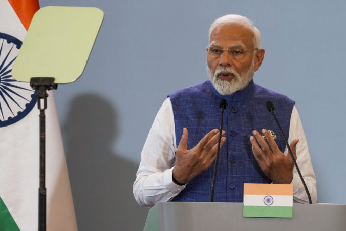 poland_india_modi_15102 676x451