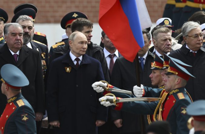 russia_victory_day_31350 676x441