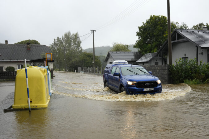 czech_republic_floods_57872 676x451