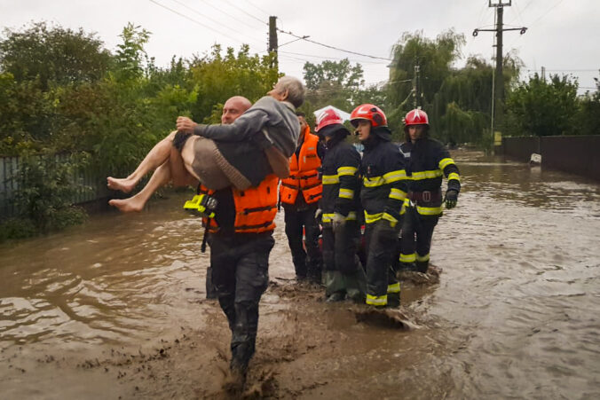 romania_floods_83135 676x451