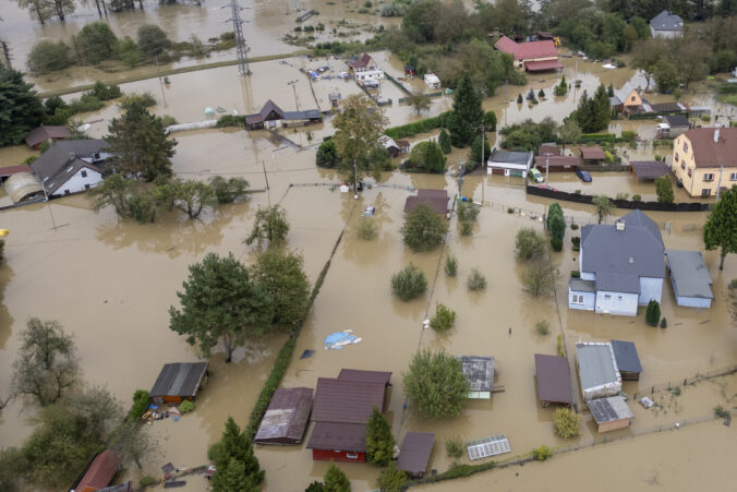 central europe floods_weather_38715 676x451