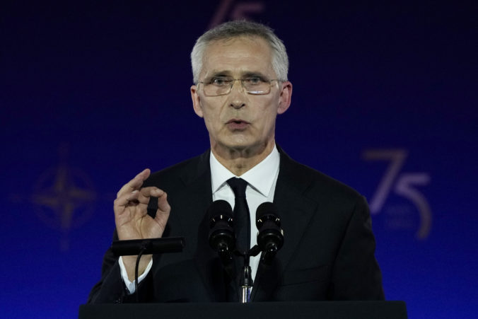 nato_summit_01230 676x451