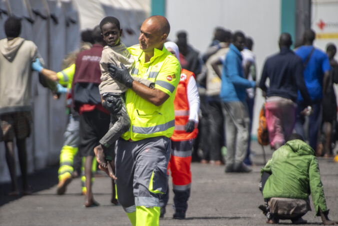 aptopix_spain_migrants_01696 676x451