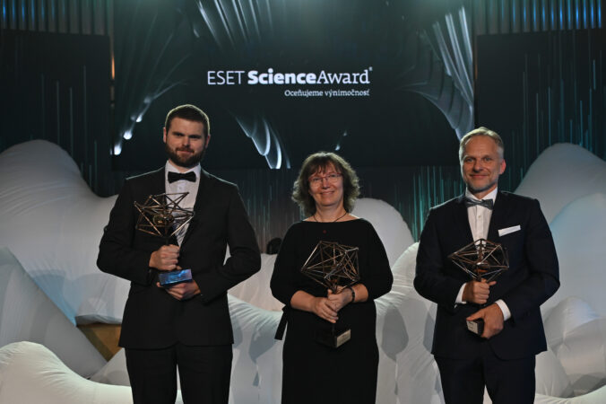 laureati ocenenia eset science award 676x450