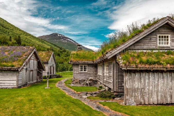 norway_village_pr3 676x451