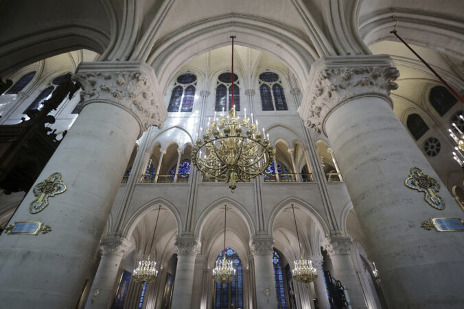 france_notre_dame_18878 676x451