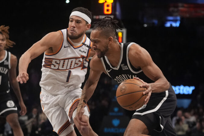 suns_nets_basketball_09521 676x451